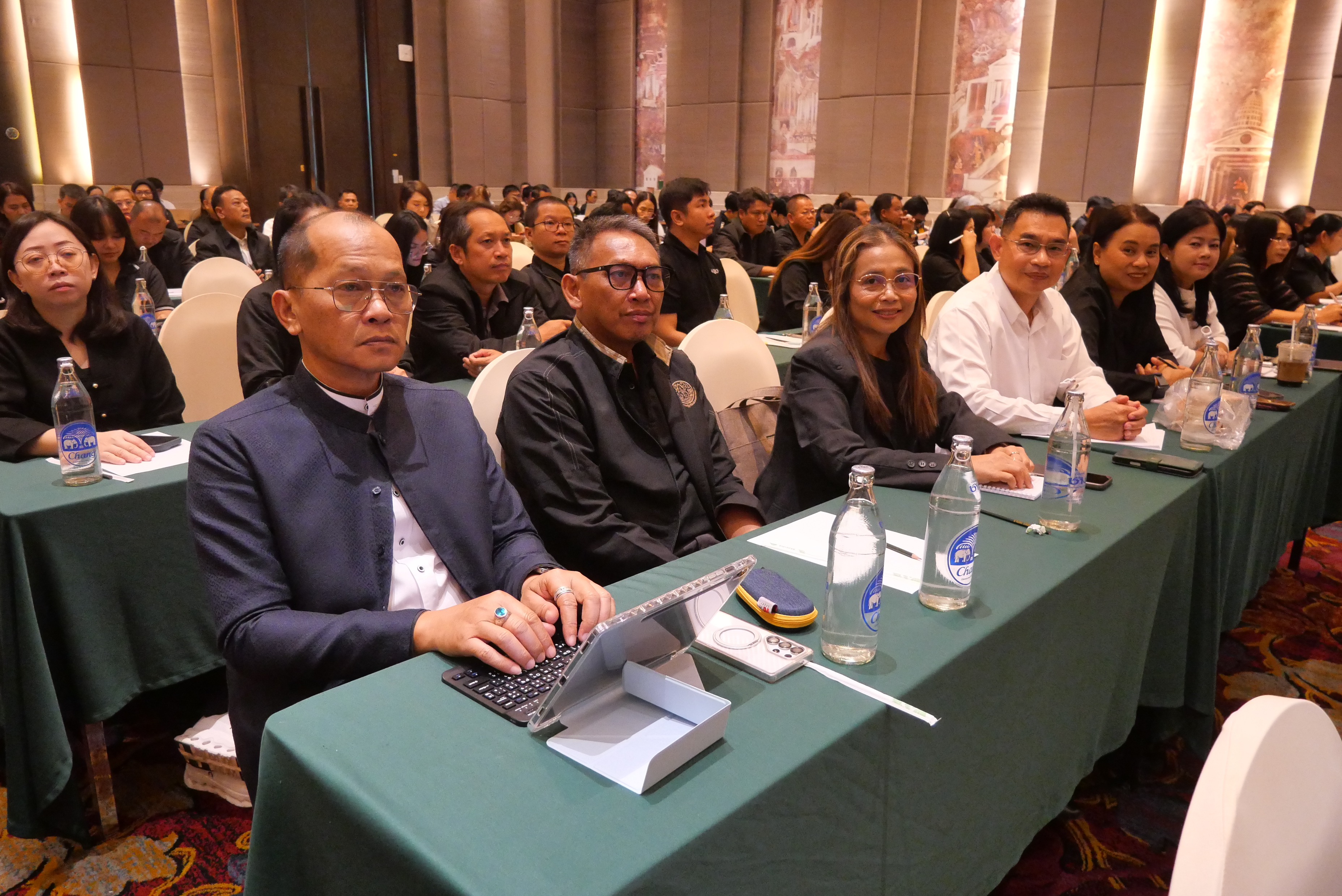 title - ส.ป.ก. จัดโครงการสัมมนา “การขับเคลื่อนงานปฏิรูปที่ดินเพื่อเกษตรกรรมสู่มิติใหม่อย่างยั่งยืนและเป็นธรรม” กรณีจัดที่ดินตามระเบียบคัดเลือกและจัดที่ดินฯ ข้อ 62 ประจําปีงบประมาณ พ.ศ. 2569 (วันอังคารที่ 26 พฤษภาคม 2569 ภาคเช้า) 